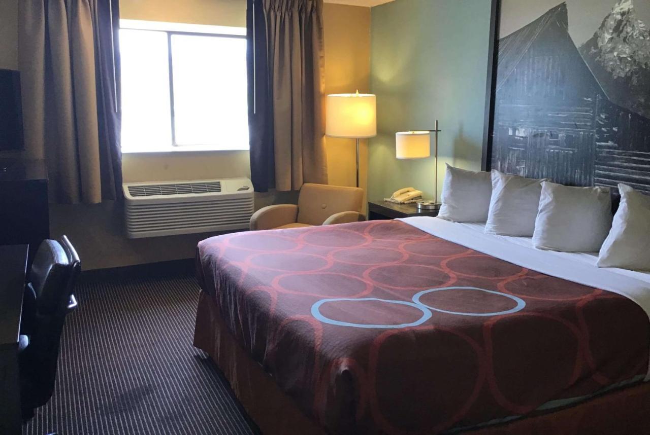 Super 8 By Wyndham Casper East/Evansville Buitenkant foto