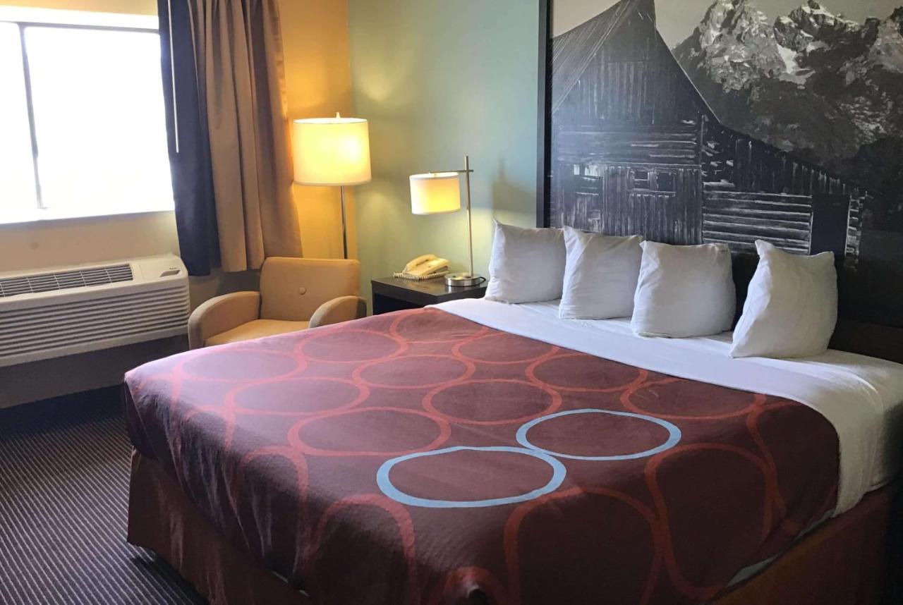 Super 8 By Wyndham Casper East/Evansville Buitenkant foto