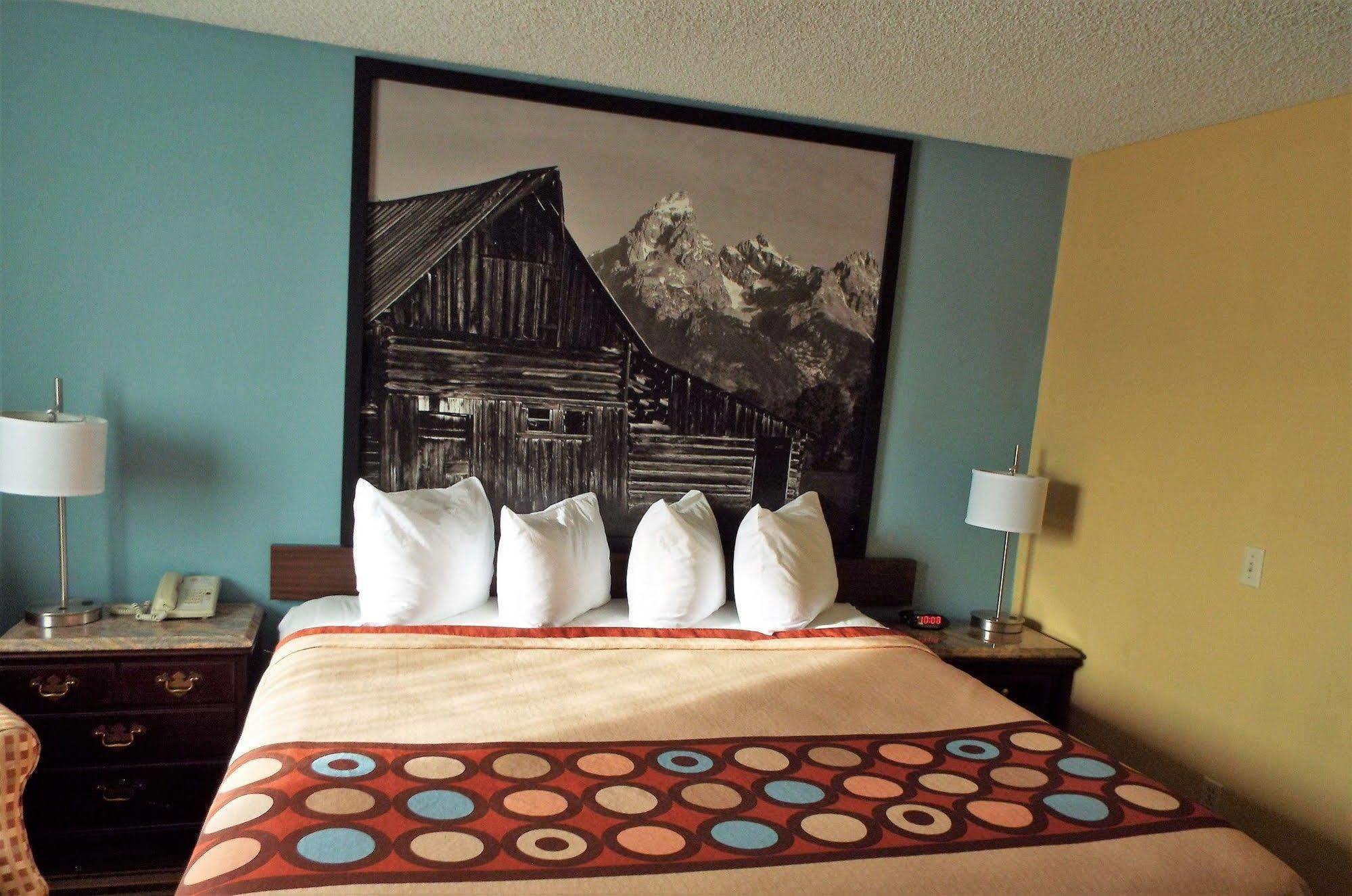 Super 8 By Wyndham Casper East/Evansville Buitenkant foto
